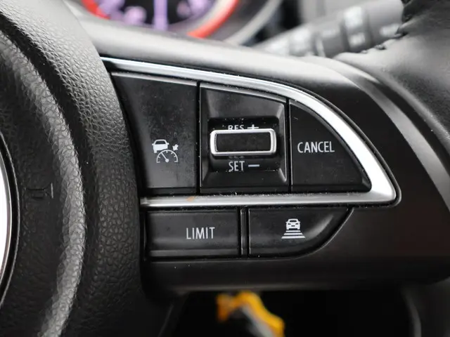 Suzuki Swift 1.2 COMFORT SMART HYBRID 2021 Benzine 19