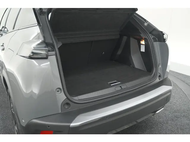 Peugeot 2008 PureTech 130 EAT8 GT 2024 Benzine 73