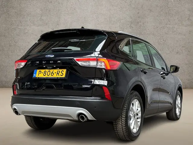 Ford Kuga 2.5 PHEV Titanium 2022 Hybride Benzine 5