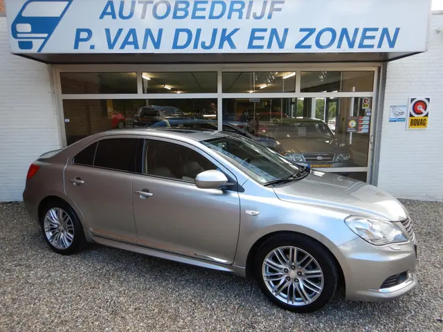 Suzuki Kizashi 2.4 Sport 2013 Benzine