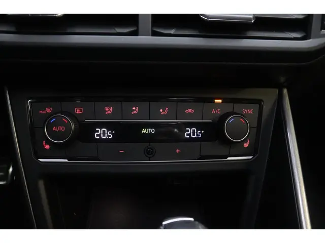 Volkswagen Polo 2.0 TSI GTI Pano ACC 2019 Benzine 17