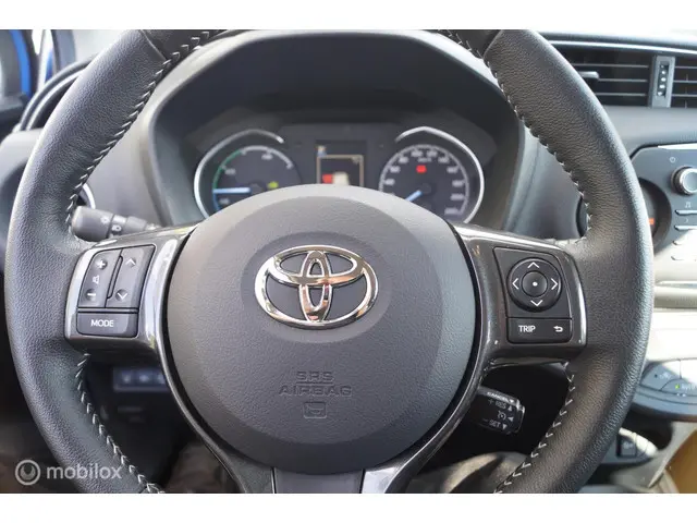 Toyota Yaris 1.5 Hybrid Y20 2019 Hybride Benzine 23