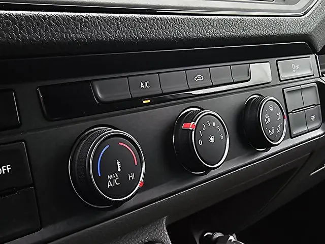 MAN TGE 3.140 2023 Diesel 11