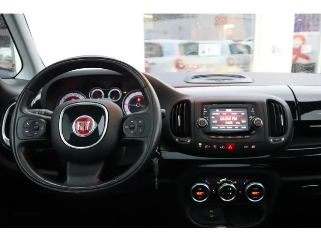 Fiat 500L 1.4-T-JET LOUNGE 2015 Benzine 32