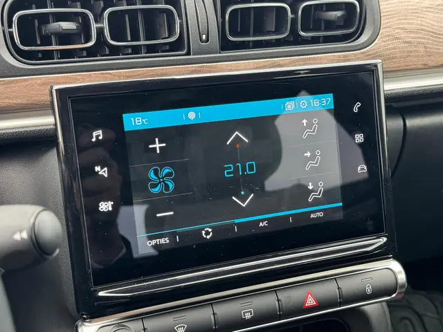 Citroën C3 1.2 PureTech C-Series 2021 Benzine 22