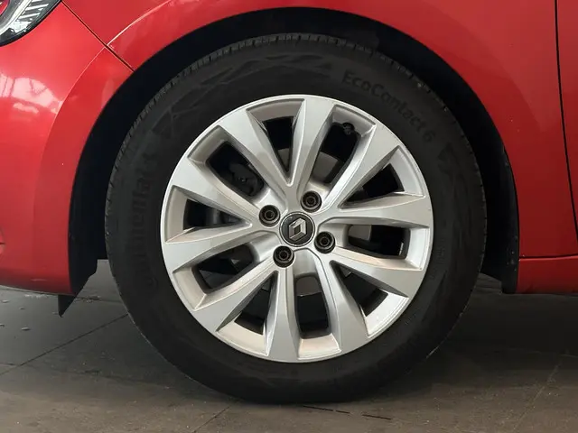 Renault Clio 1.0 TCe 100 Intens 2020 Benzine 24