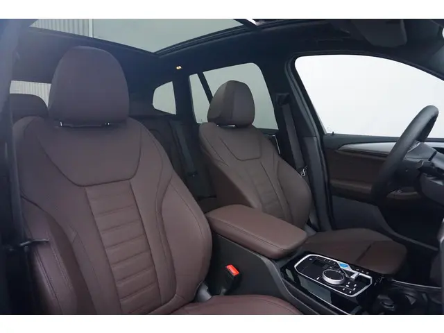 BMW iX3 High Executive Edition 2025 Elektrisch 9