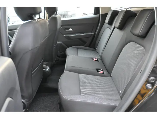 Dacia Duster TCe 130 Comfort 2020 Benzine 11