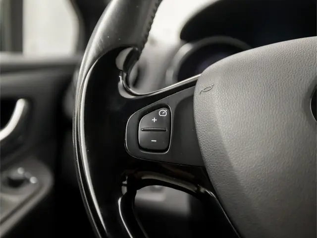 Renault Clio 1.5 dCi ECO Dynamique 2015 Diesel 18