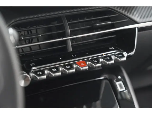 Peugeot 208 PureTech 100 Allure Pack 2023 Benzine 43