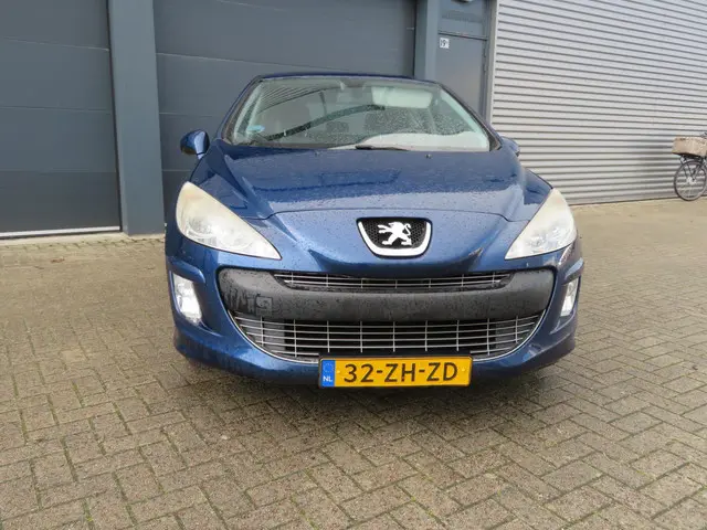 Peugeot 308 1.6 VTi XS 2008 Benzine 24