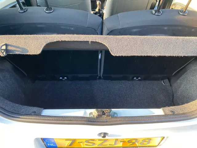 Toyota Aygo 1.0 VVT-i Now 2014 Benzine 14
