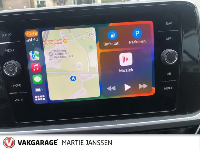 Volkswagen T-Roc 1.5 TSI Life Business 2022 Benzine 16