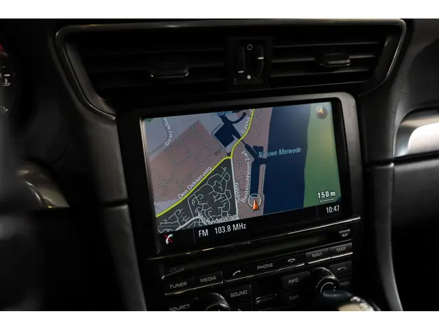 Porsche 911 3.8 Carrera 4S 2013 Benzine 36