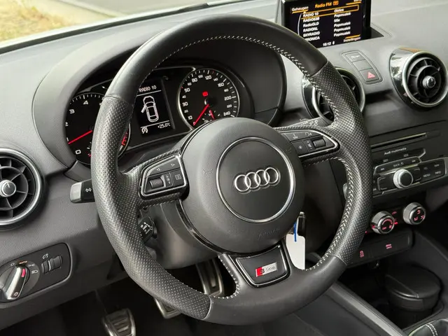 Audi A1 1.4 TFSI Sport Pro S-LINE 2015 Benzine 10
