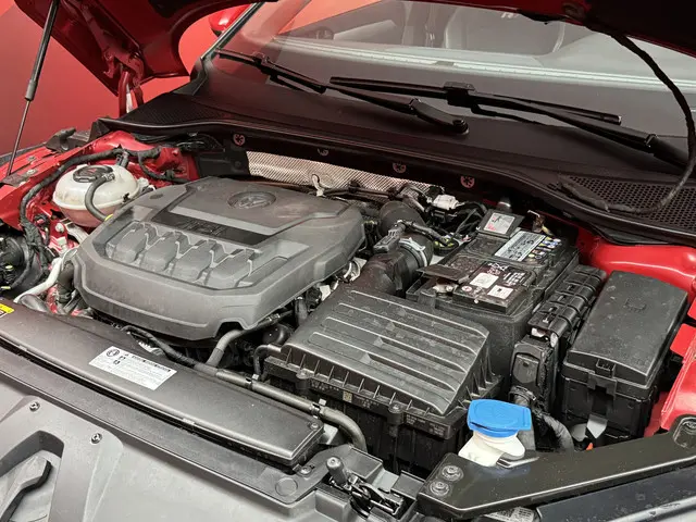 Volkswagen Arteon 2.0 TSI Business R 2018 Benzine 12