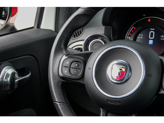 Abarth 595 1.4 T-Jet Pista 2019 Benzine 27