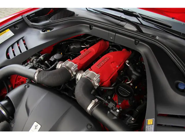 Ferrari California 3.9 T HELE 2016 Benzine 54