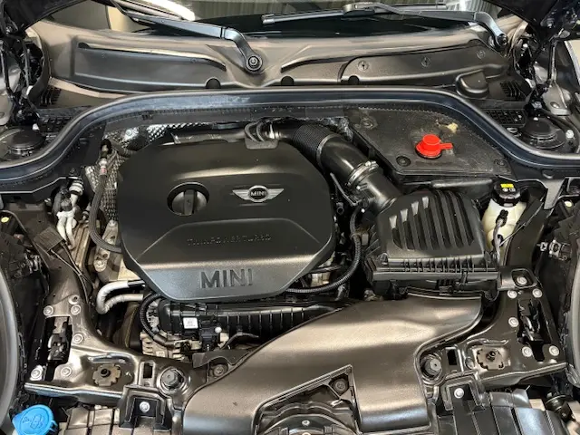 MINI Cooper Mini 1.5 Serious Automaat 2016 Benzine 31