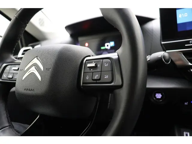 Citroën ë-C4 Shine 50 kWh 136pk 2021 Elektrisch 31