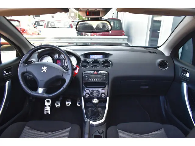 Peugeot 308 CC 1.6 THP Sport Pack 2012 Benzine 14