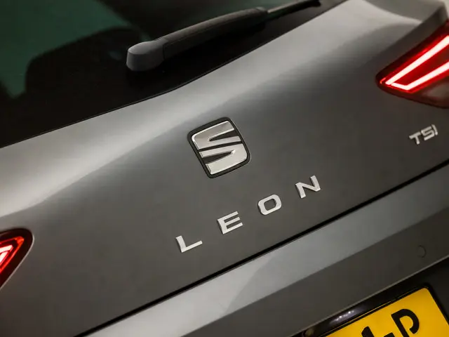 SEAT Leon 1.4 TSI Sport 2018 Benzine 27