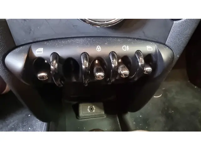 MINI One Mini 1.6 Salt 2014 Benzine 20
