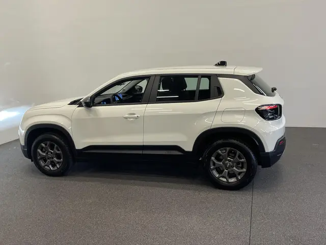 Jeep Avenger Longitude Automaat 54 kWh 2024 Elektrisch 33