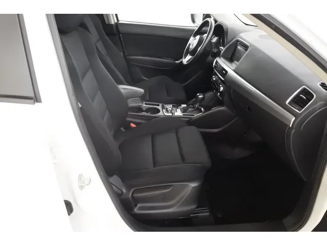 Mazda CX-5 2.0 160pk 4WD Automaat Sportsline 2017 Benzine 6