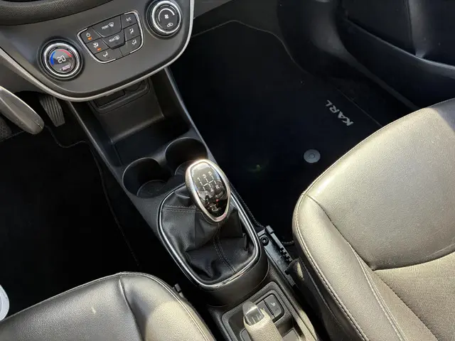 Opel KARL 1.0 ecoFLEX 75pk Innovation 2019 Benzine 37