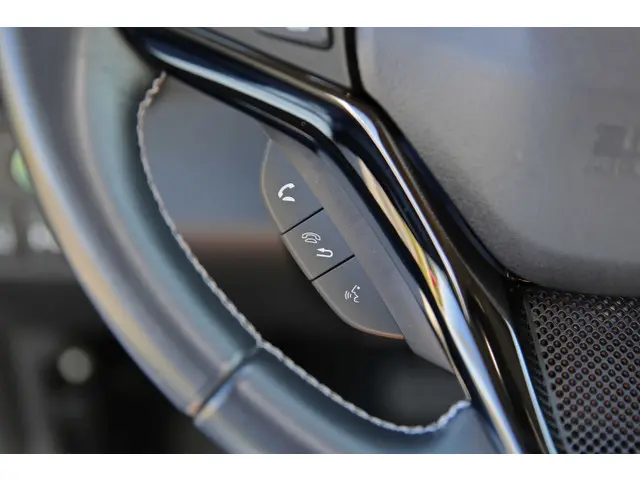 Honda HR-V 1.5i VTEC EXECUTIVE 2019 Benzine 40