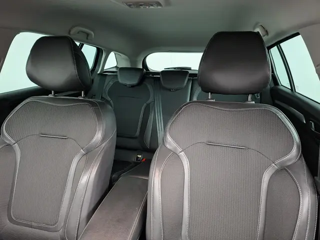 Renault Mégane Estate 1.3 TCe 140 Techno 2023 Benzine 23