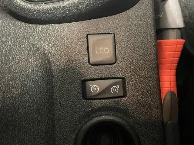 Renault Captur 0.9 TCe Intens 2018 Benzine 25