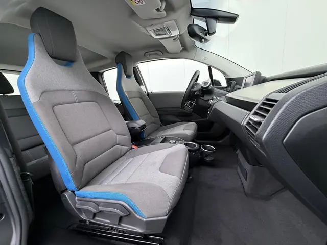 BMW i3 Basis 120Ah 42 kWh 2022 Elektrisch 42