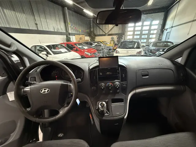 Hyundai H300 2.5 CRDi Dynamic 2014 Diesel 7