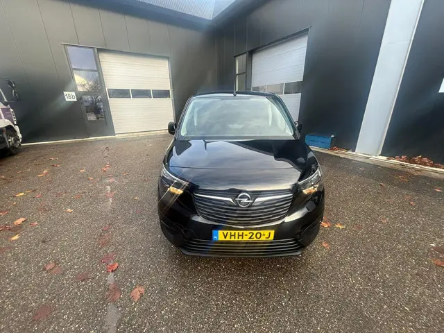 Opel Combo Airco/nav//102pk/euro/6 2020 Diesel 8