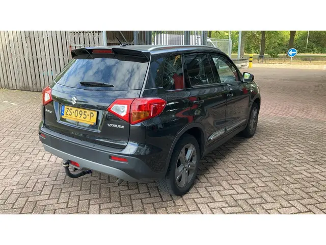 Suzuki Vitara 1.6 Exclusive 2015 Benzine 5