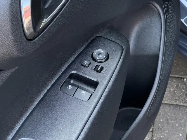 Hyundai i10 1.0 Comfort Smart 2024 Benzine 22