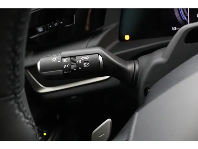 Lexus RZ 350e 35th Edition 77 kWh 2026 Elektrisch 30