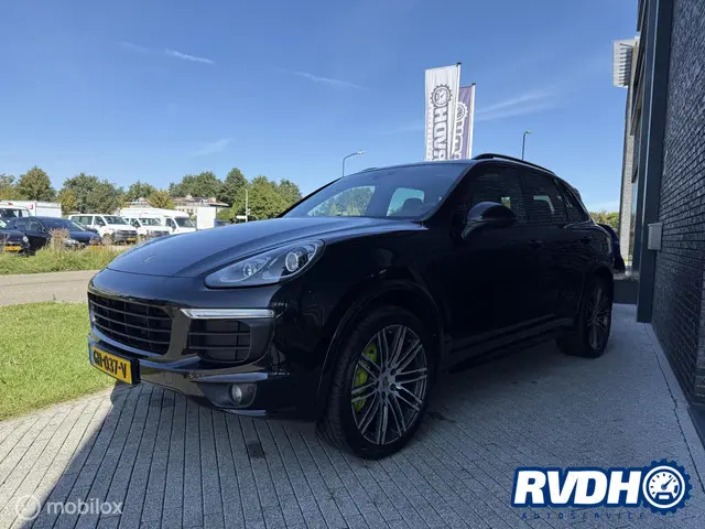 Porsche Cayenne 3.0 S E-Hybrid 2015 Hybride Benzine 8