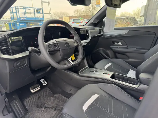 Opel Mokka 1.2 Turbo GS 2025 Benzine 19