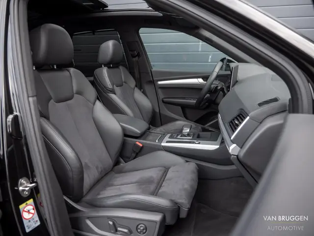 Audi Q5 50 TFSI e S-Line 2022 Hybride Benzine 18