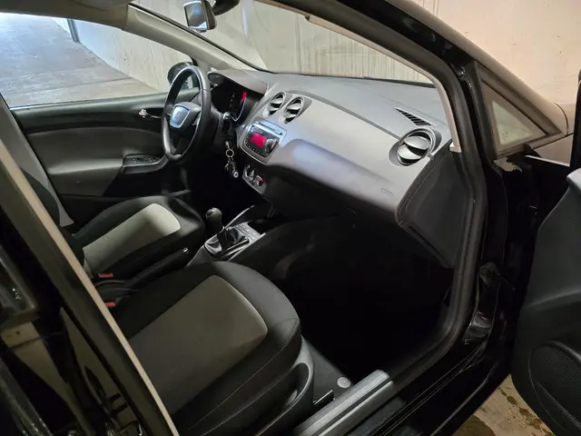 SEAT Ibiza 1.2 TSI Style 2013 Benzine 13