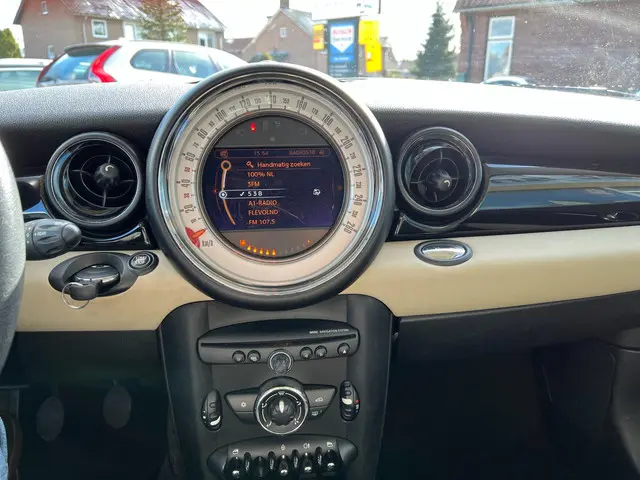 MINI One Mini 1.6 Business Line 2012 Benzine 15