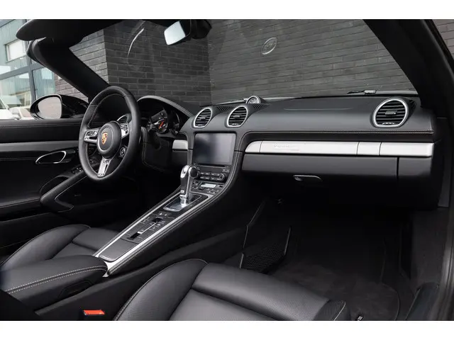 Porsche 718 Boxster GTS 25 Years 2021 Benzine 16