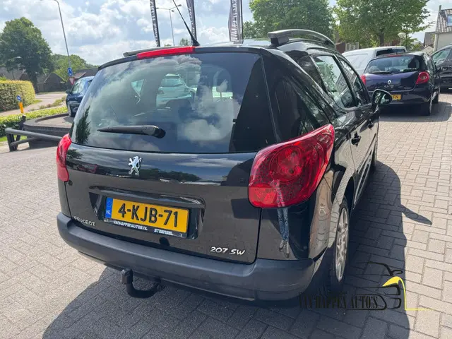 Peugeot 207 SW 1.4 VTi Active / apk 5-2026 2013 Benzine 6