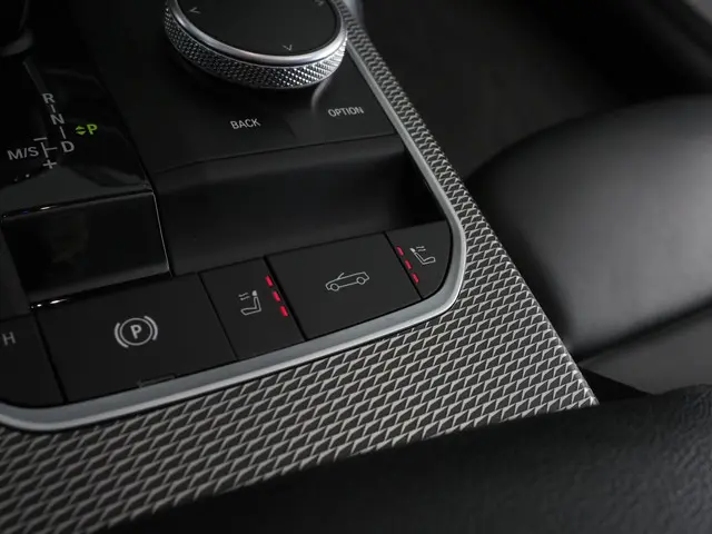 BMW 4 Serie Cabrio 420i High Executive 2021 Benzine 31