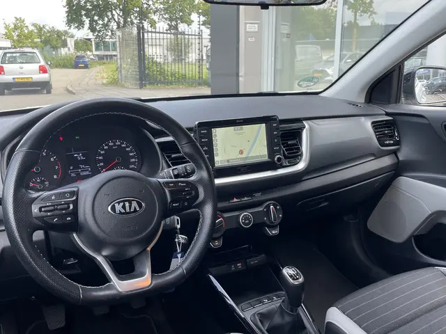 Kia Stonic 1.0 T-GDi Sports Edition 2020 Benzine 12