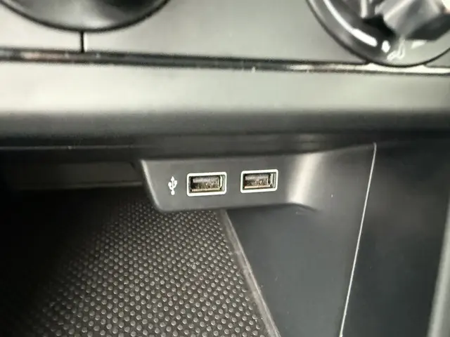 Volkswagen Polo 1.0 Comfortline 2017 Benzine 19