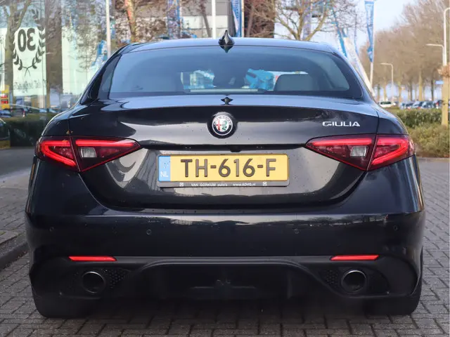 Alfa Romeo Giulia 2.0T Super 2018 Benzine 23